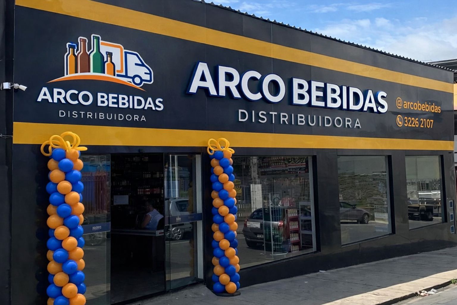 Fachada Arco Bebidas Distribuidora